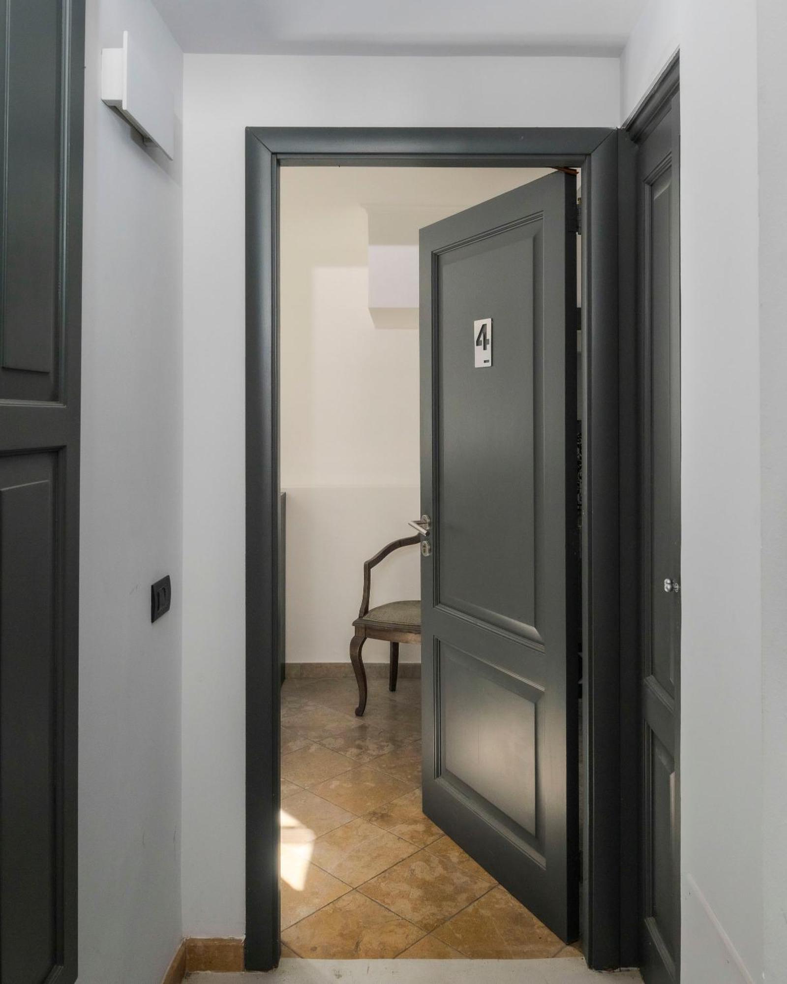 Zen Guest House Liv'In San Lorenzo Rome Bagian luar foto